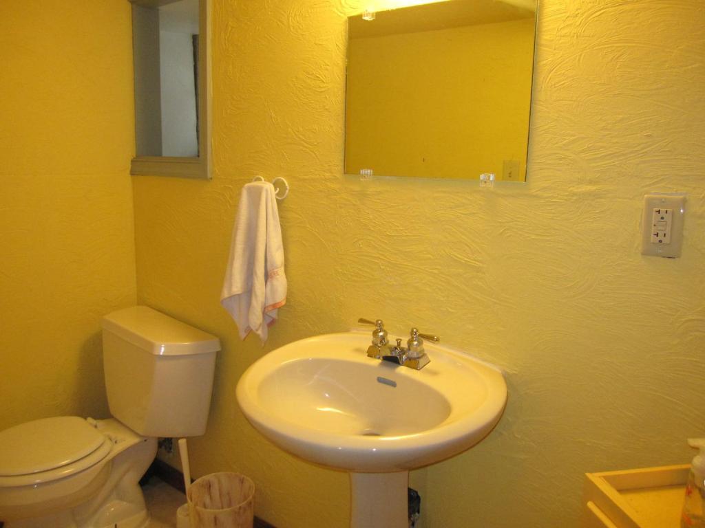 Wanderfalls Guesthouse & Hostel Niagara Falls Room photo