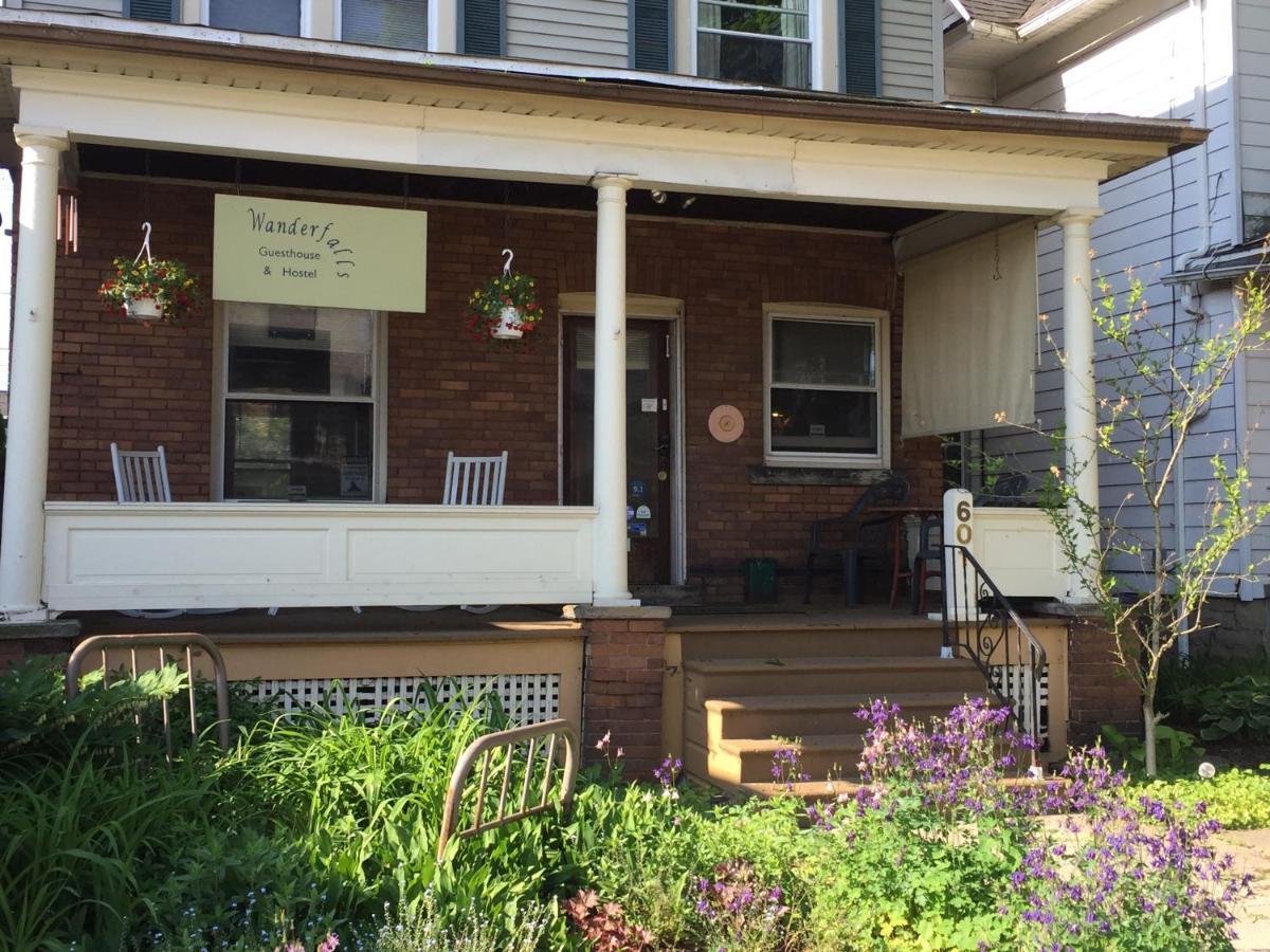 Wanderfalls Guesthouse & Hostel Niagara Falls Exterior photo